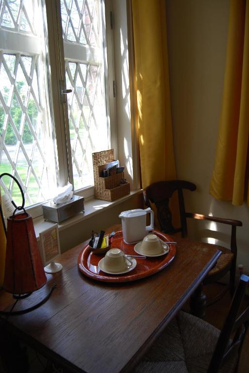 Le Chateau Des Ormes Bed & Breakfast Lambersart Oda fotoğraf