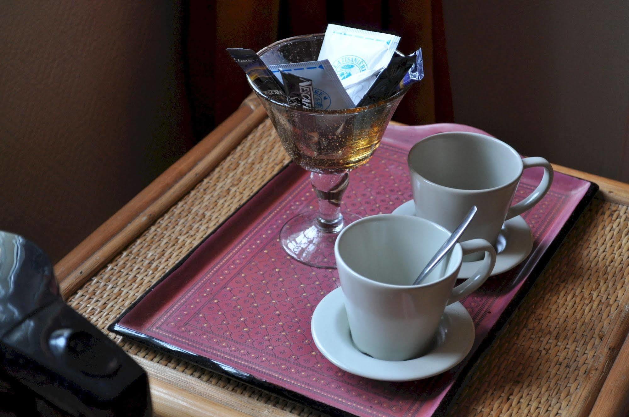 Le Chateau Des Ormes Bed & Breakfast Lambersart Dış mekan fotoğraf